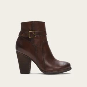 FRYE Patty - 7.5 Redwood, Gently Worn